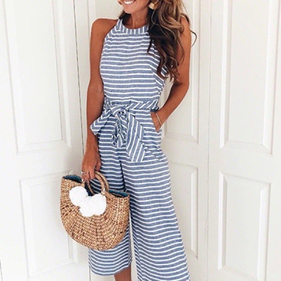 🍍 Women's Cold Shoulder Striped Jumpsuit - Picture 9 of 13